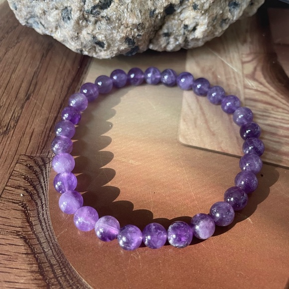 Bracelet Natural Amethyst Bead Bangle (stretchable) - Picture 3 of 4